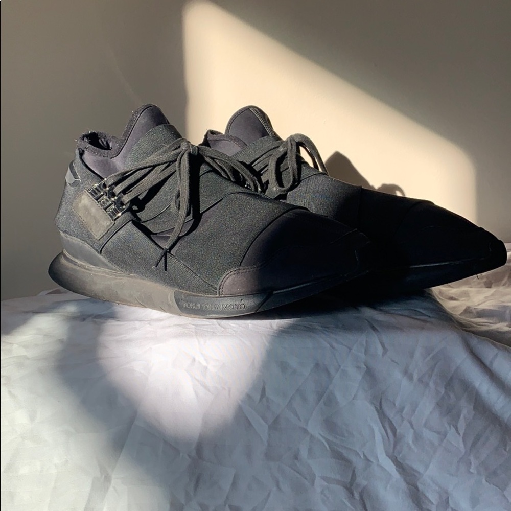 Used adidas Y3 Sneakers